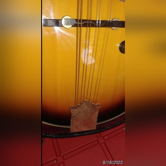 Fender Mandolin - Picture 2 of 5